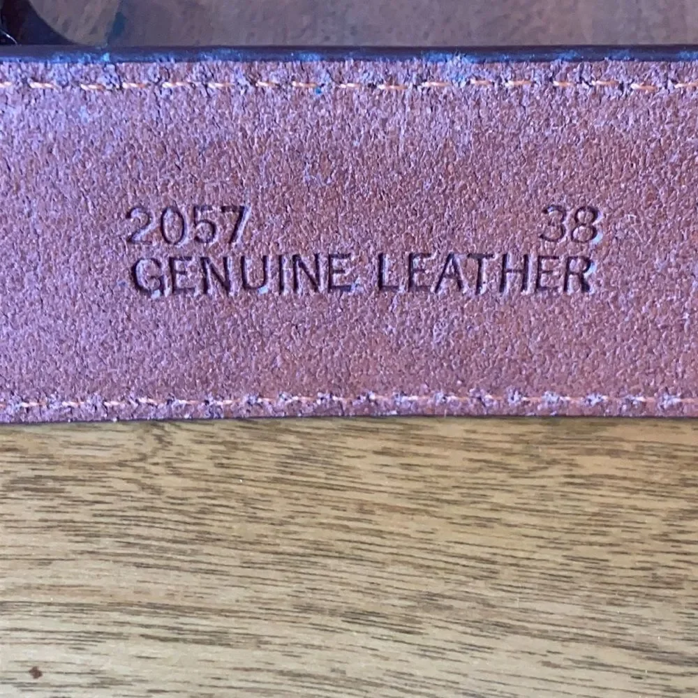 NEW  3-D  belt